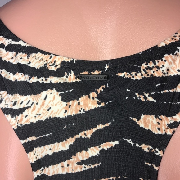 Vtg Volcom tiger print One Piece Swimsuit - Picture 7 of 8